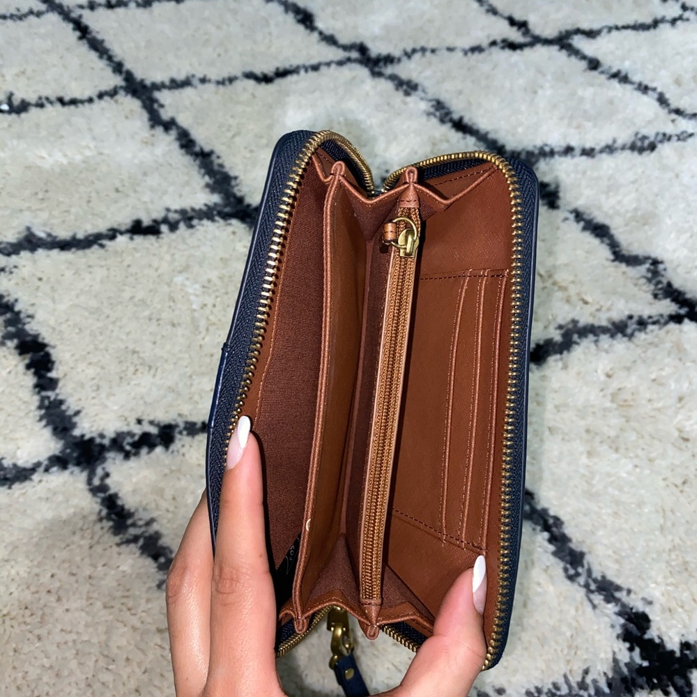 Wallet - Picture 4 of 4